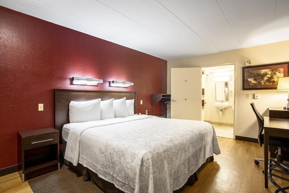 Red Roof Inn Plus+ Chicago - Naperville Extérieur photo