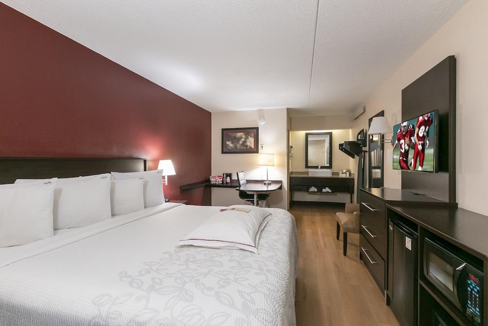 Red Roof Inn Plus+ Chicago - Naperville Extérieur photo
