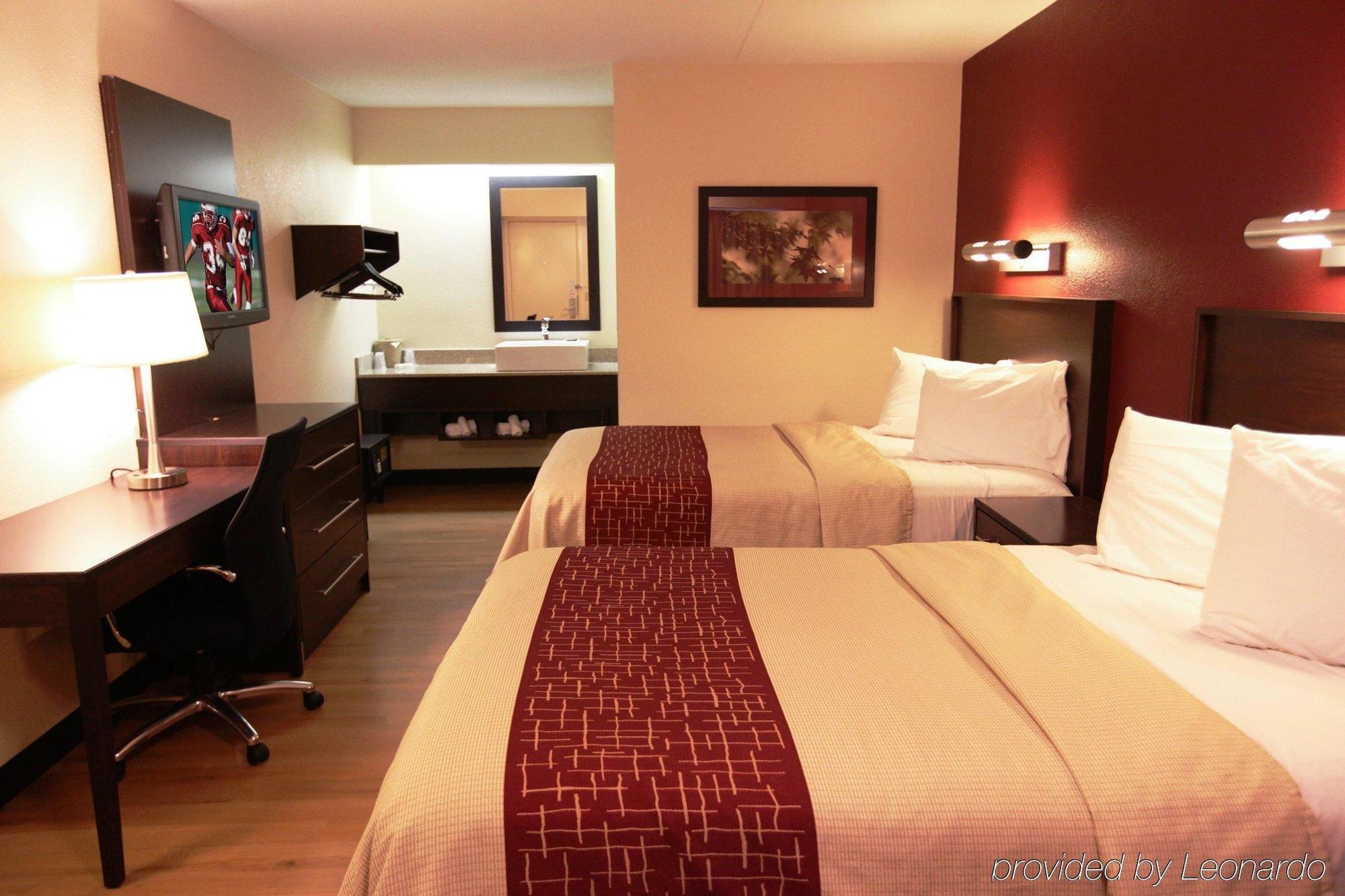 Red Roof Inn Plus+ Chicago - Naperville Extérieur photo